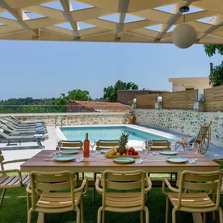 Angelo, Traditional Cretan Stone With Pool & Countryside Views