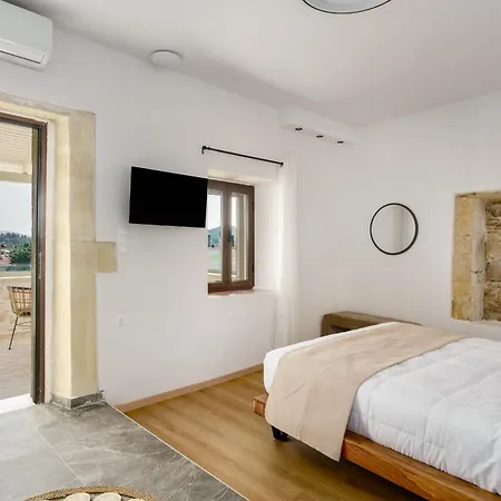 Angelo, Traditional Cretan Stone With Pool & Countryside Views * Kato Poros