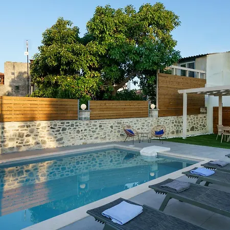 Villa Angelo, Traditional Cretan Stone With Pool & Countryside Views *